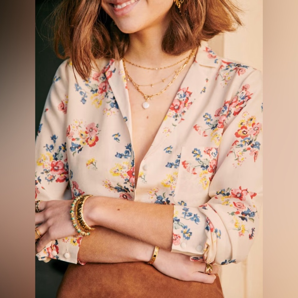 Sézane Florence shirt in prints bouquet rose ecru.